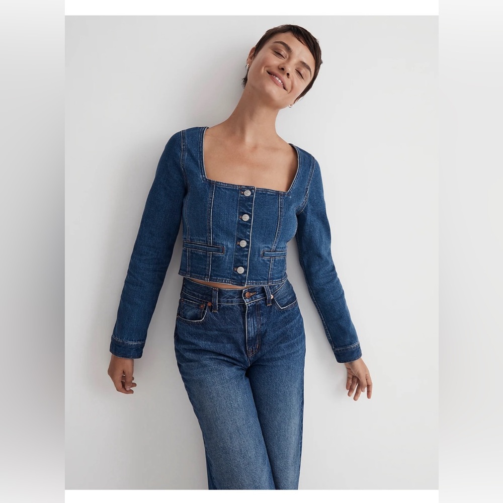 Denim Square-Neck Crop Top in Hallwood Wash
